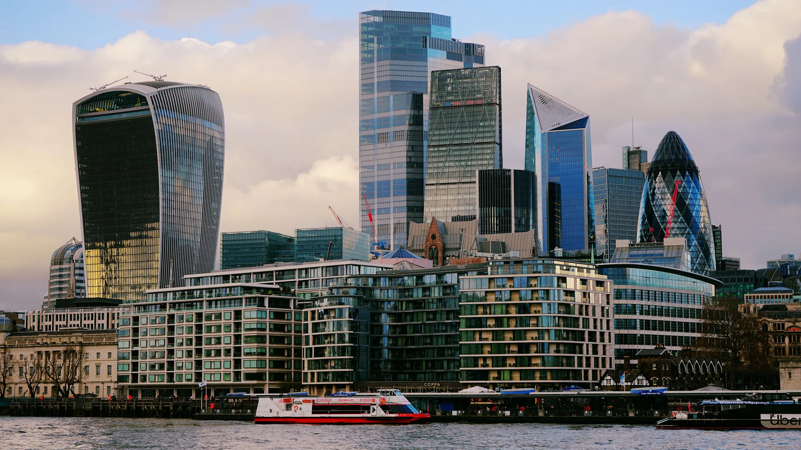 17 Best Software Development Staff Augmentation Companies in the UK (2026)